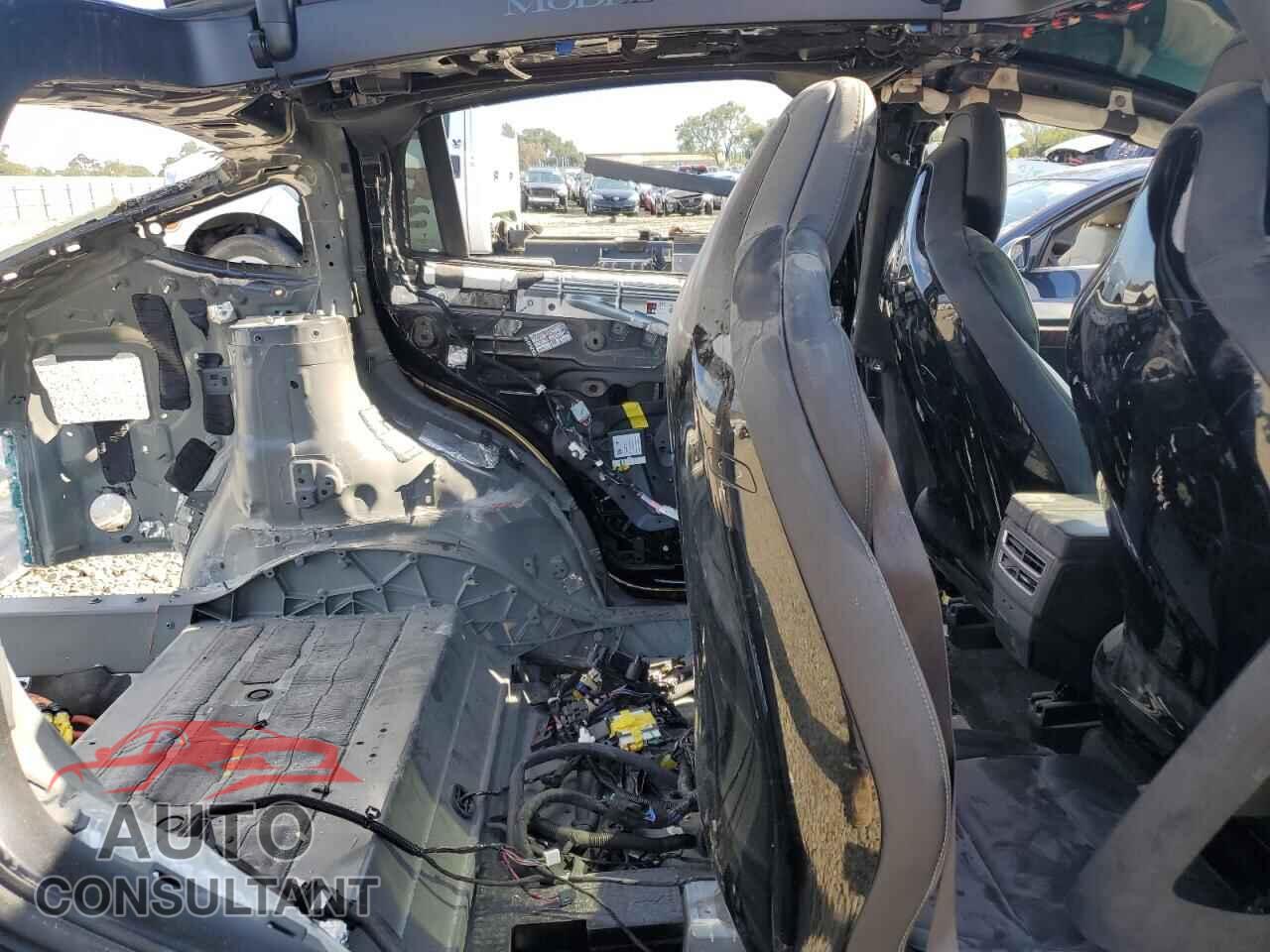 TESLA MODEL X 2016 - 5YJXCBE2XGF028282