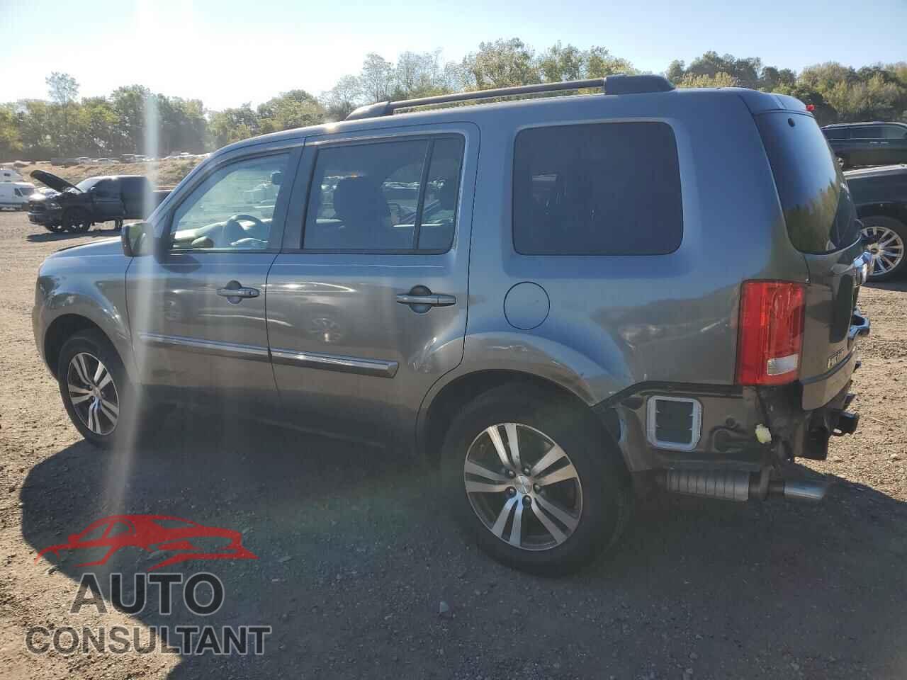 HONDA PILOT 2010 - 5FNYF4H69AB021935