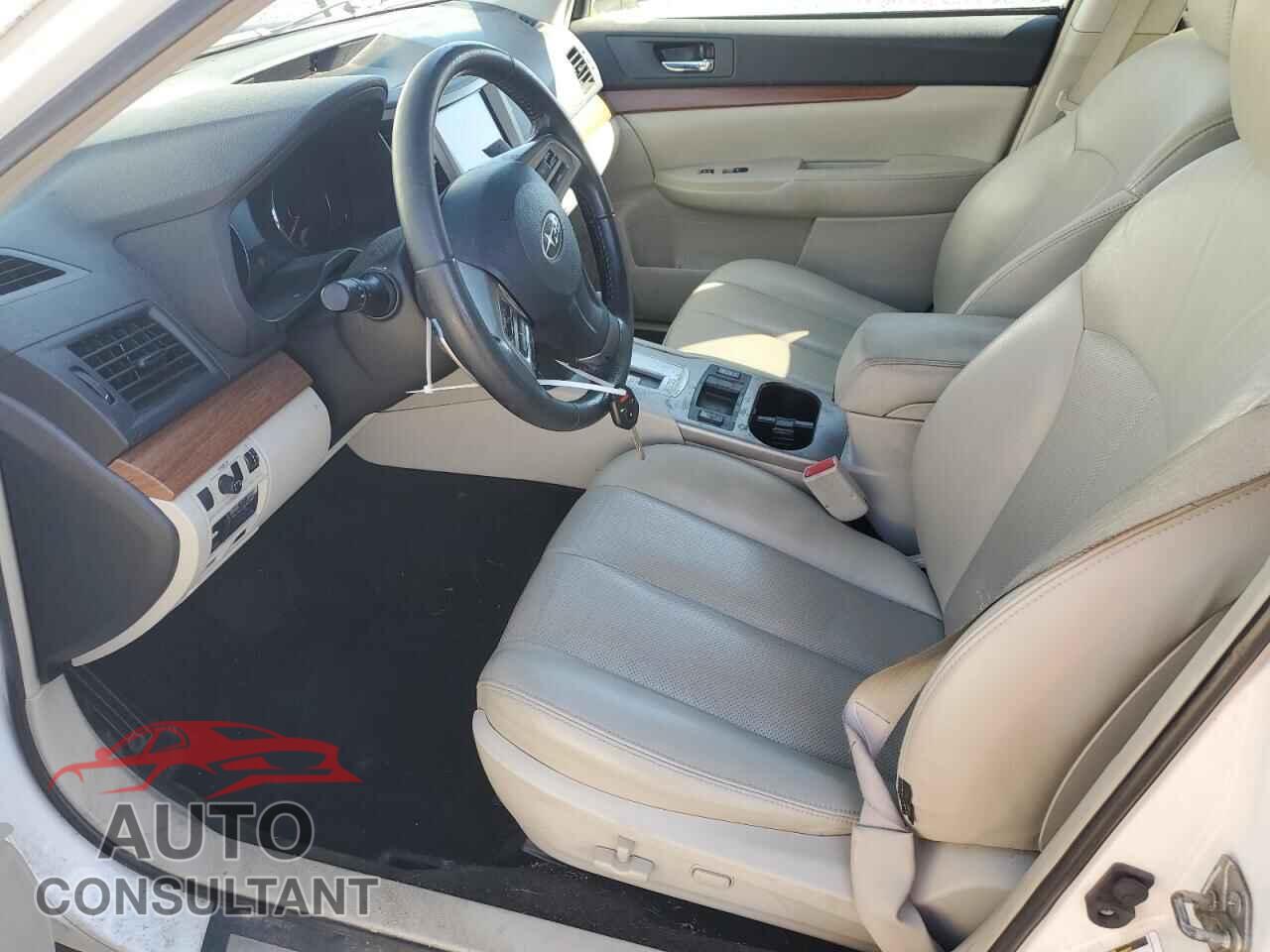 SUBARU OUTBACK 2013 - 4S4BRBLC2D3238237