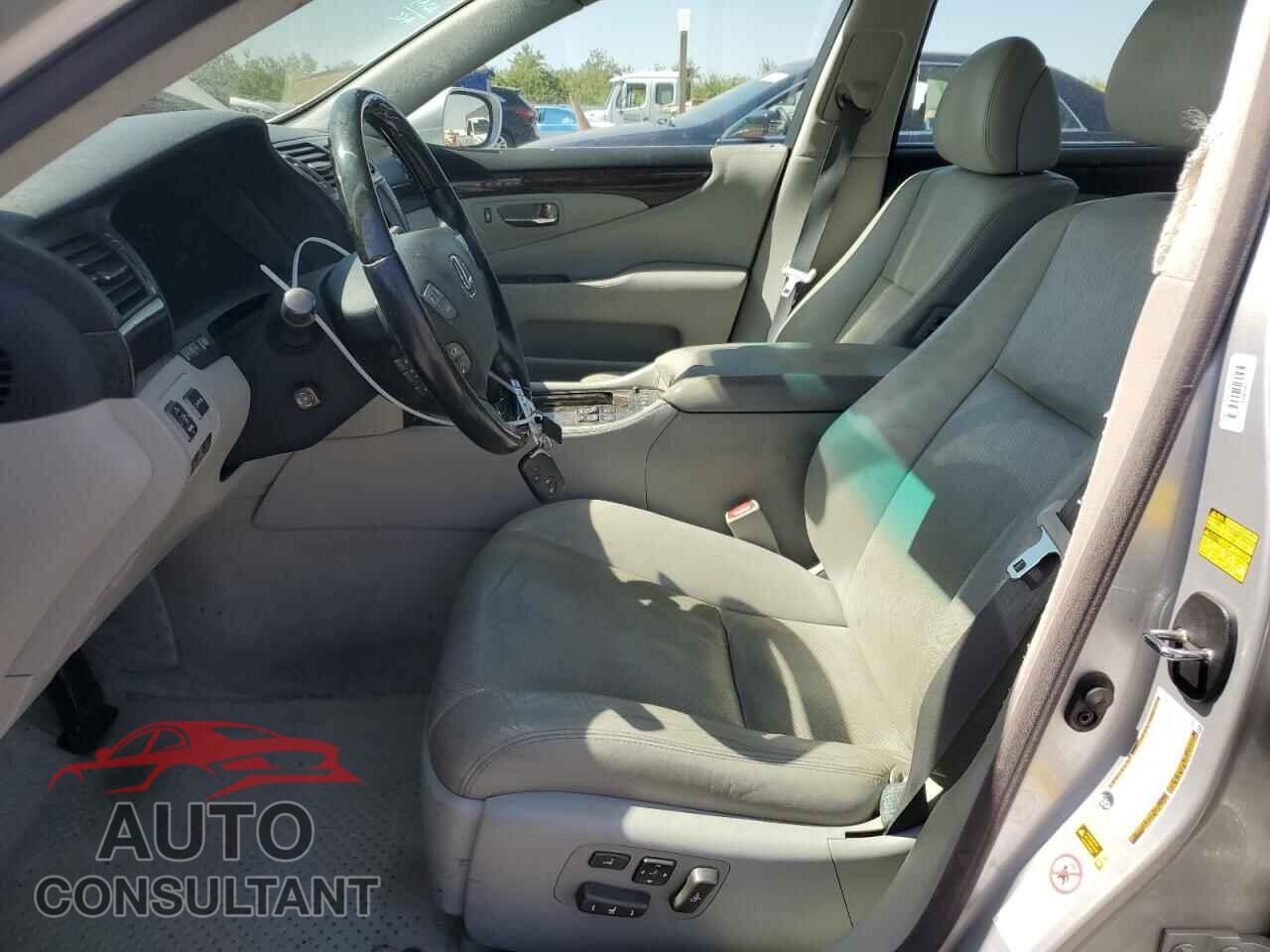 LEXUS LS460 2010 - JTHGL1EFXA5037519