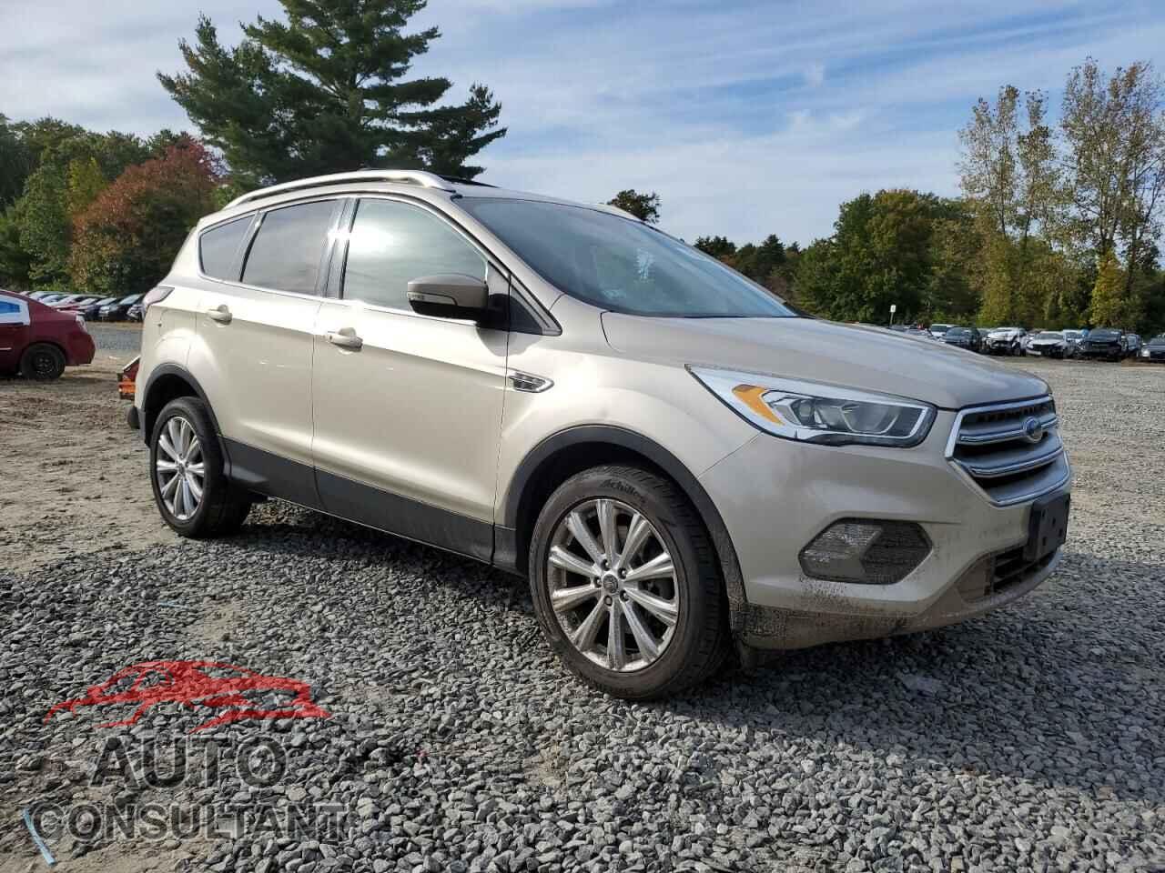 FORD ESCAPE 2017 - 1FMCU9JDXHUB22310