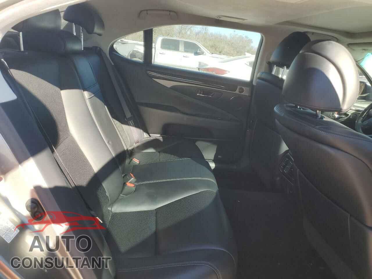 LEXUS LS460 2017 - JTHDL5EF2H5008214