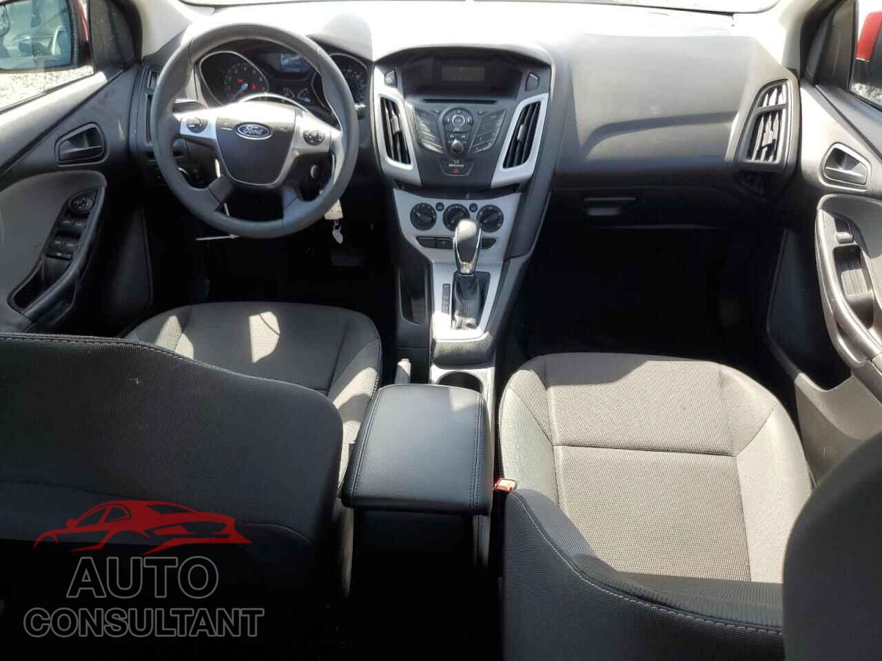 FORD FOCUS 2012 - 1FAHP3F23CL400734
