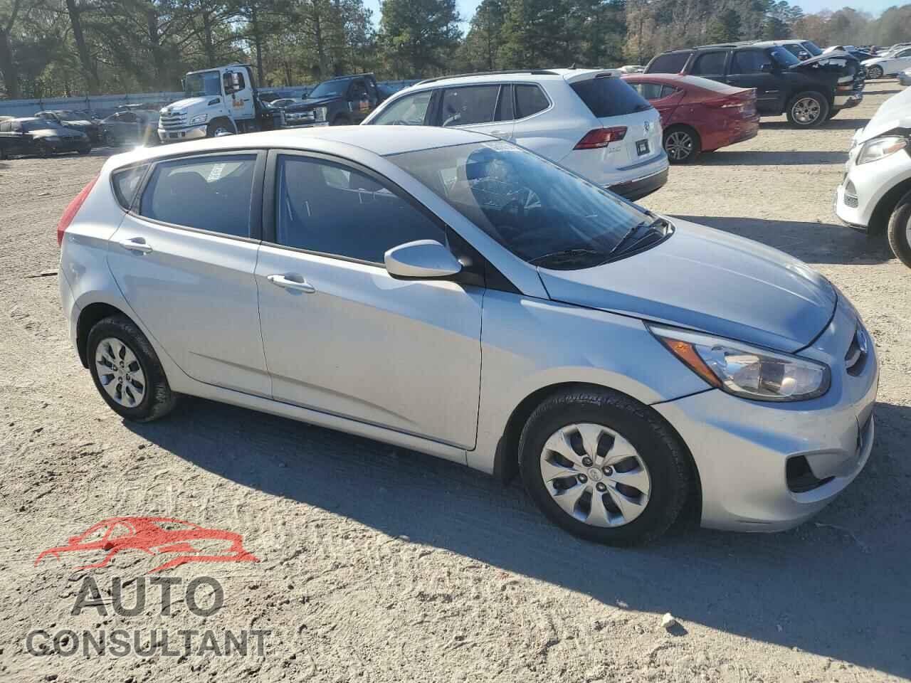 HYUNDAI ACCENT 2015 - KMHCT5AE2FU217560