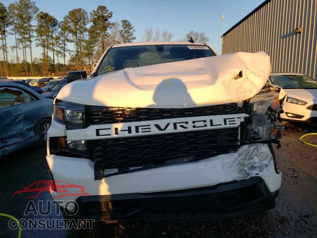 CHEVROLET SILVERADO 2021 - 3GCPYBEK8MG344495