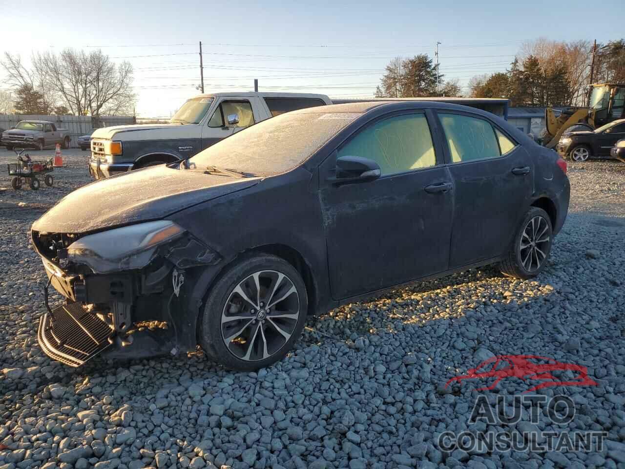 TOYOTA COROLLA 2018 - 2T1BURHEXJC053877