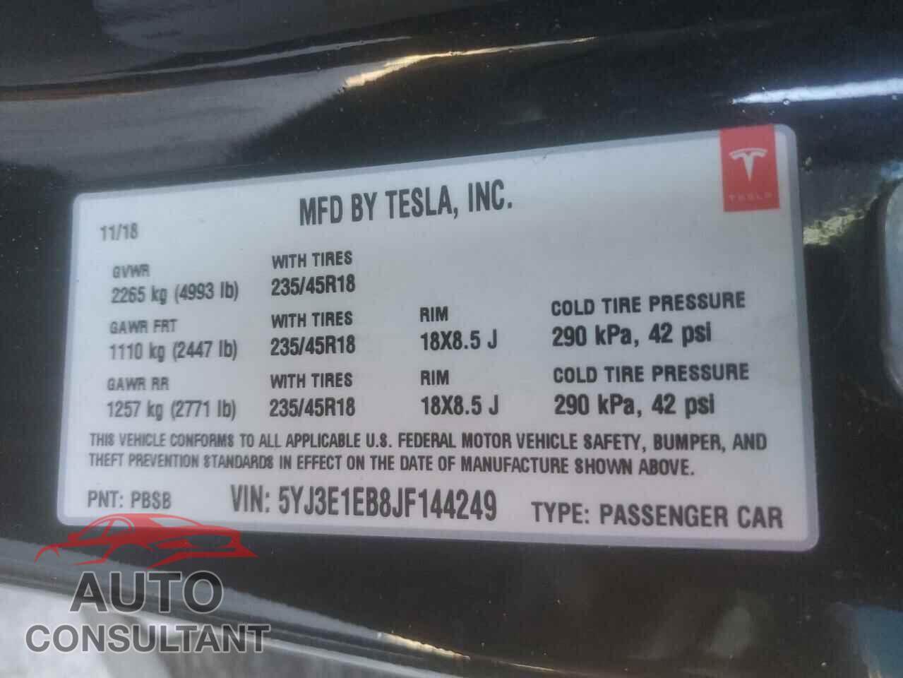 TESLA MODEL 3 2018 - 5YJ3E1EB8JF144249