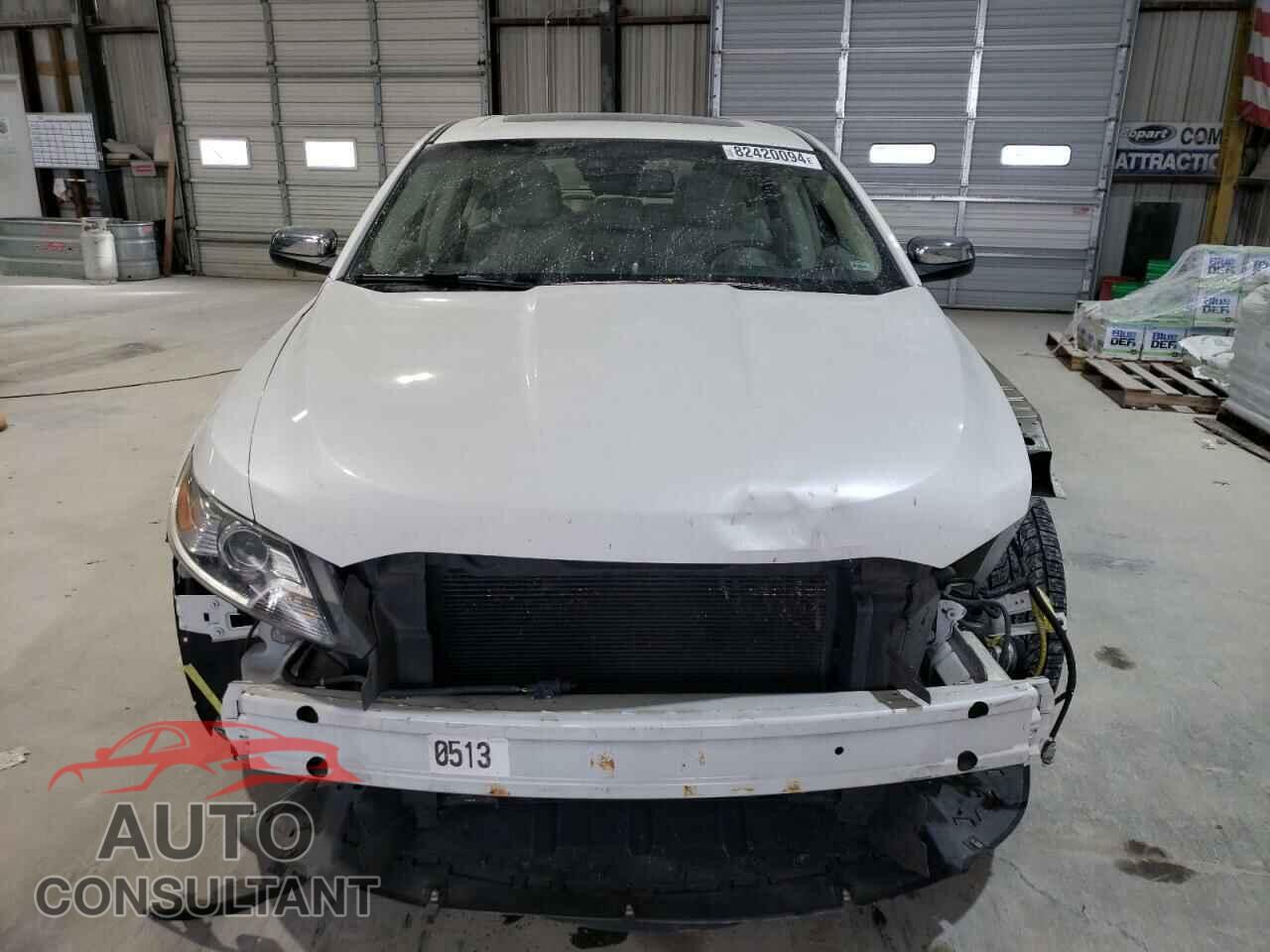 FORD TAURUS 2011 - 1FAHP2FW7BG120058