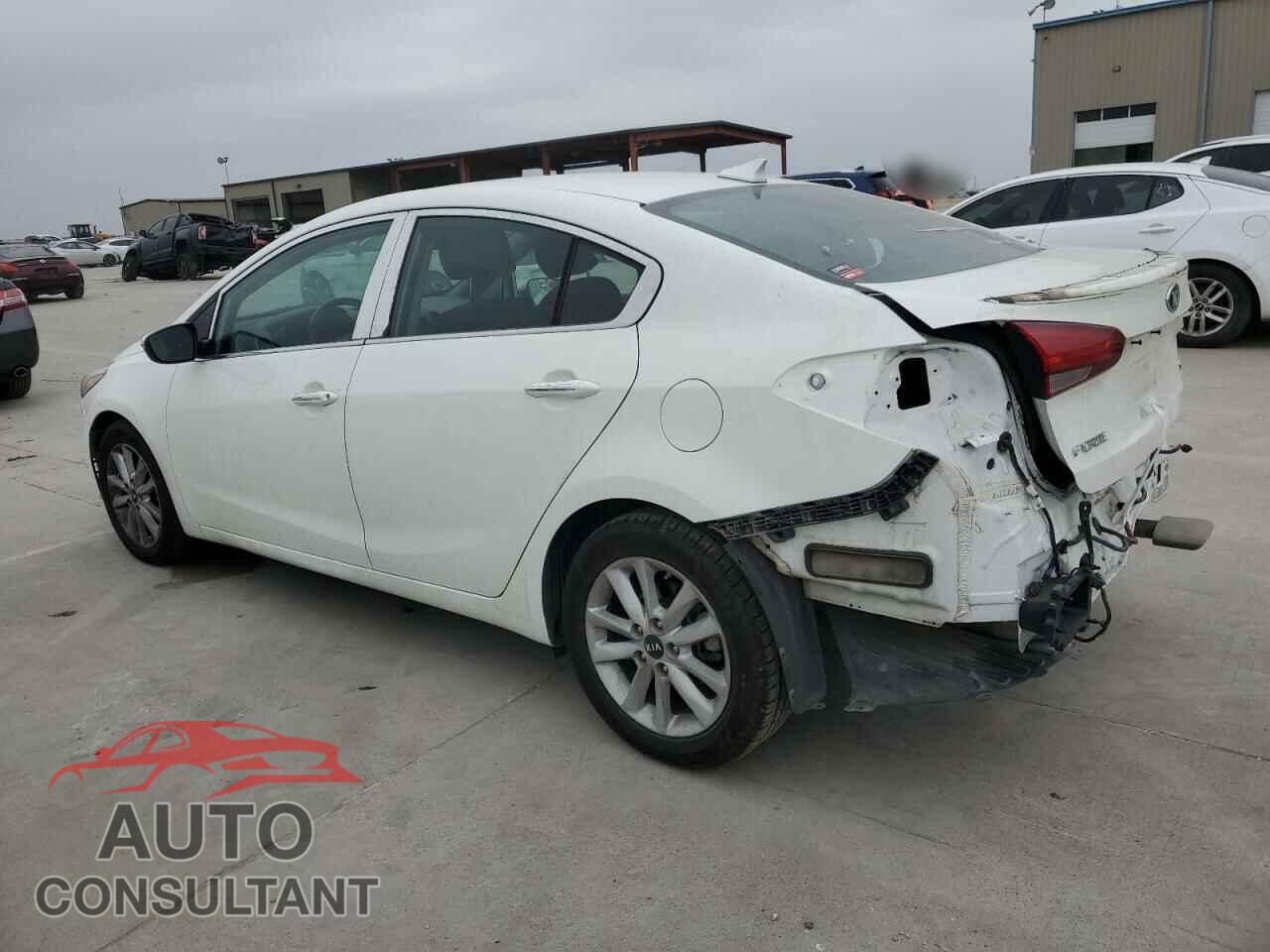 KIA FORTE 2017 - 3KPFL4A78HE103822
