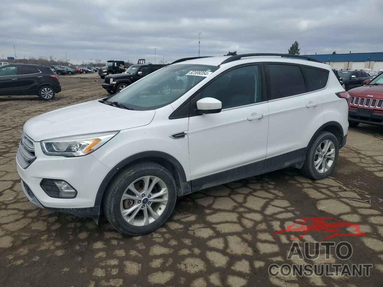FORD ESCAPE 2017 - 1FMCU9GD5HUA92138