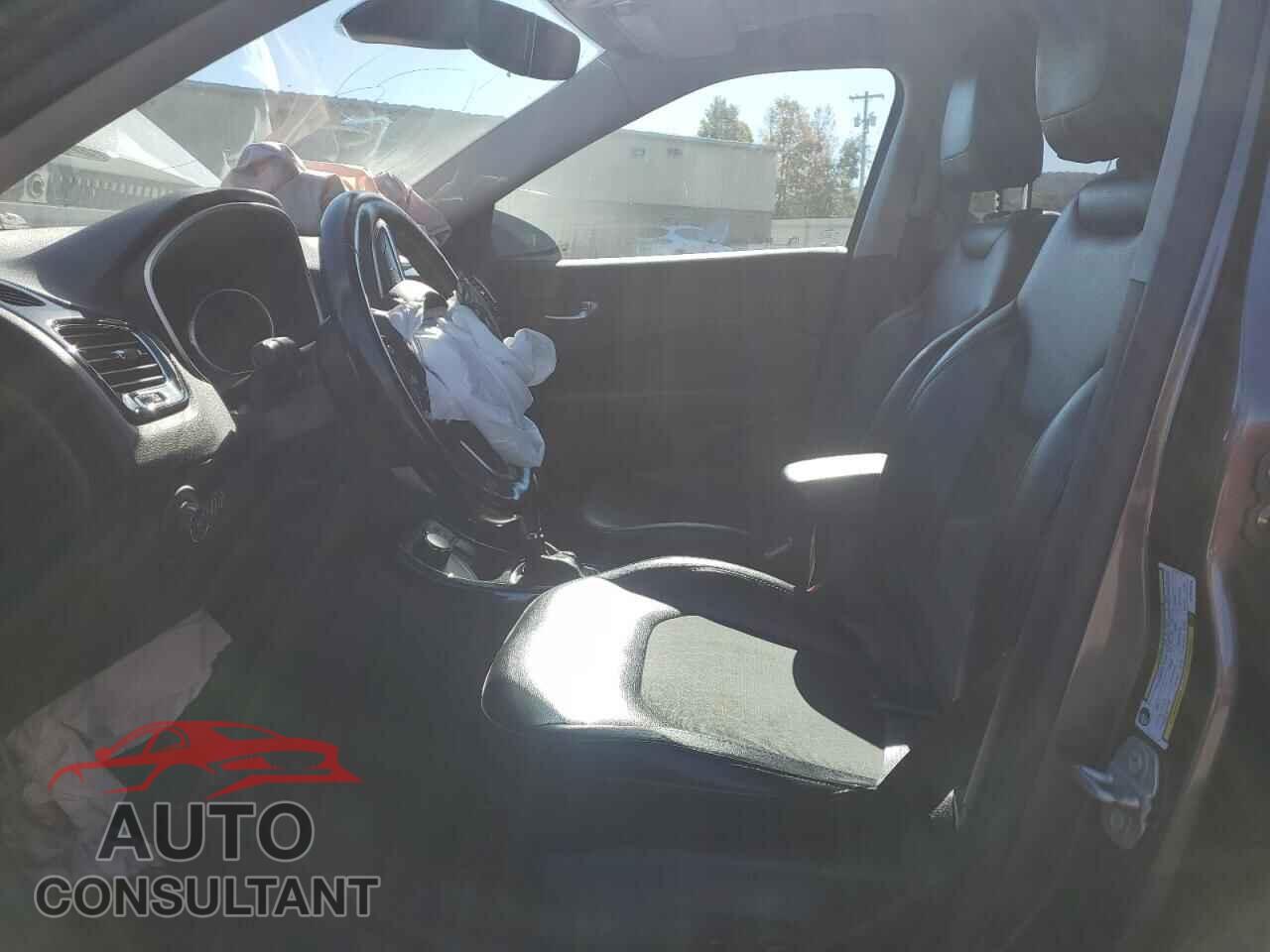 JEEP COMPASS 2019 - 3C4NJDBBXKT723918