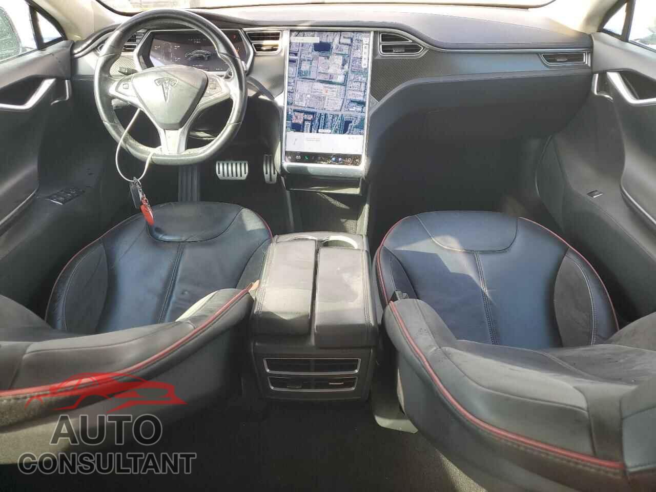 TESLA MODEL S 2013 - 5YJSA1CPXDFP10826