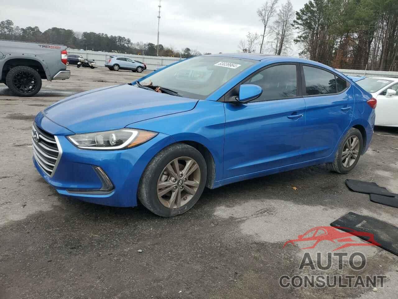 HYUNDAI ELANTRA 2018 - 5NPD84LF8JH303419