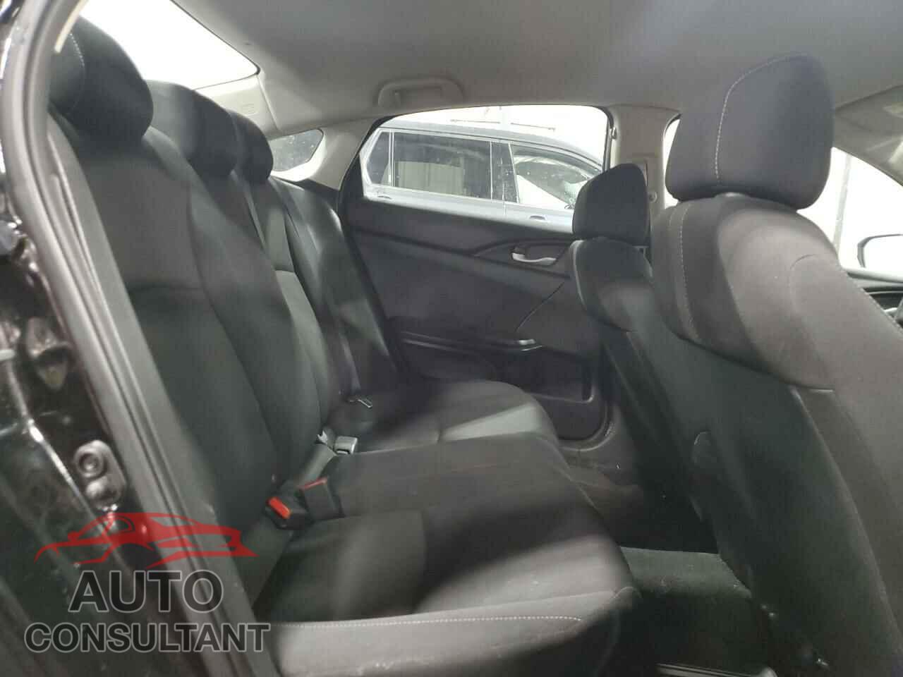 HONDA CIVIC 2019 - 2HGFC2F67KH555732