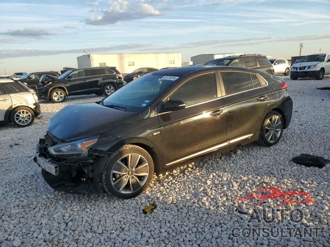 HYUNDAI IONIQ 2018 - KMHC05LC9JU098192