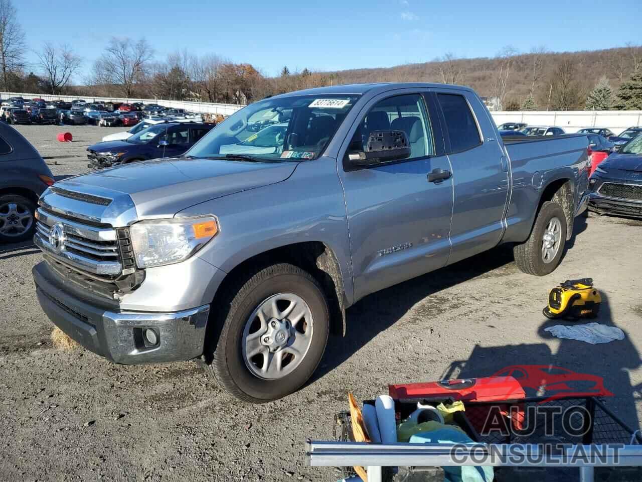 TOYOTA TUNDRA 2017 - 5TFUM5F12HX073893