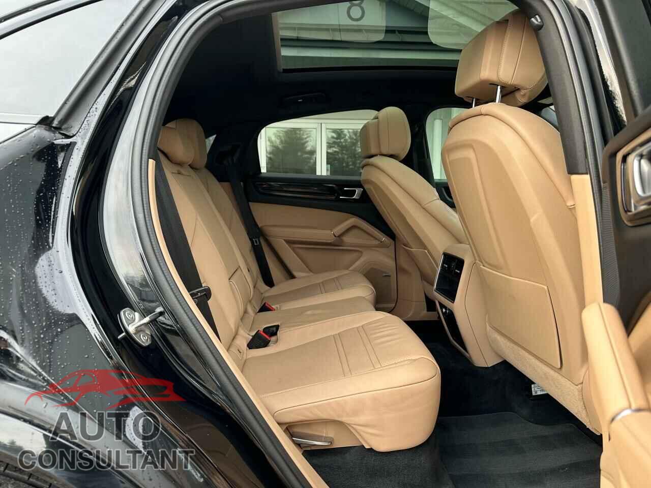 PORSCHE CAYENNE 2021 - WP1BA2AY5MDA40948