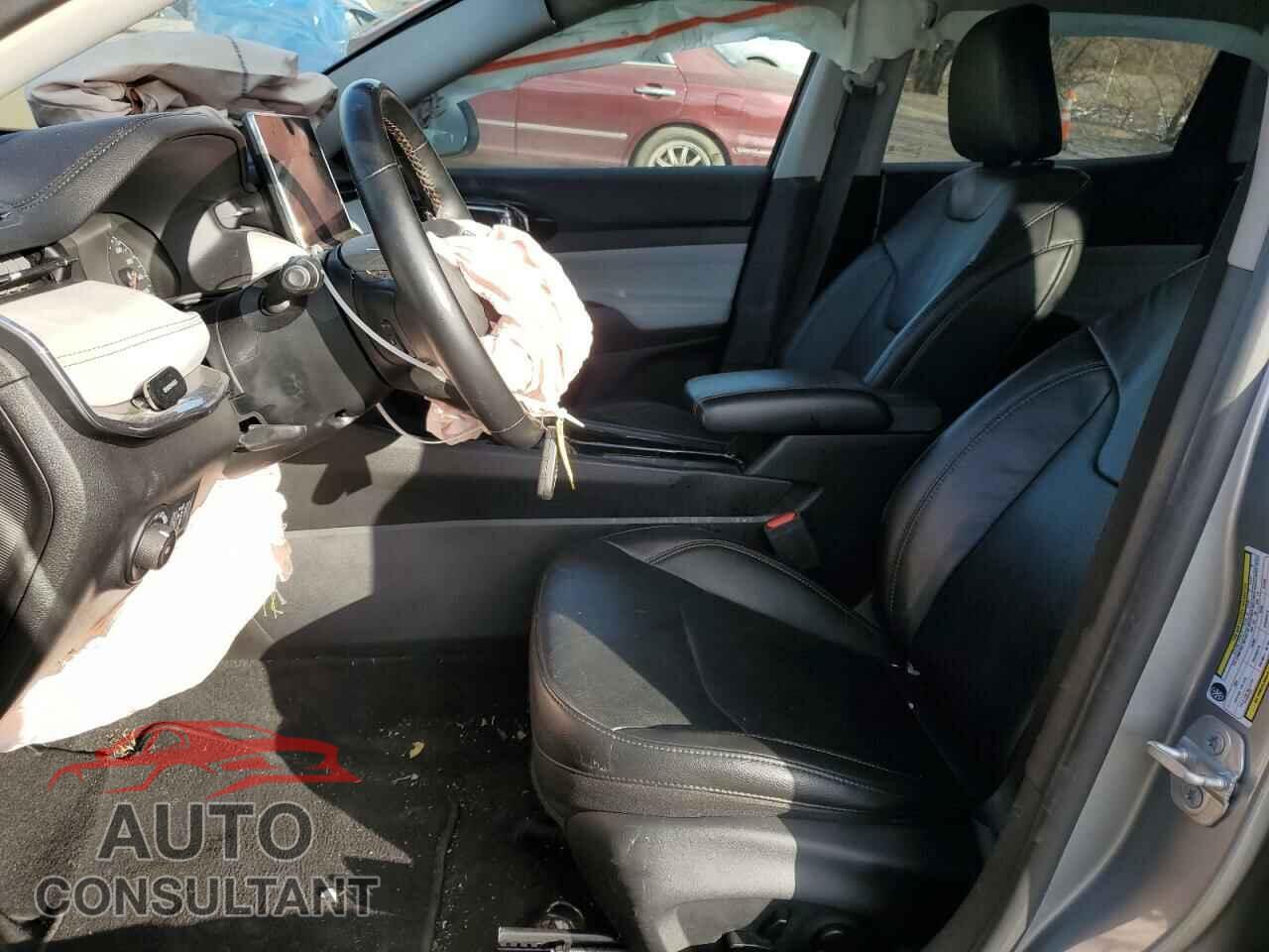 JEEP COMPASS 2022 - 3C4NJDCB6NT111282