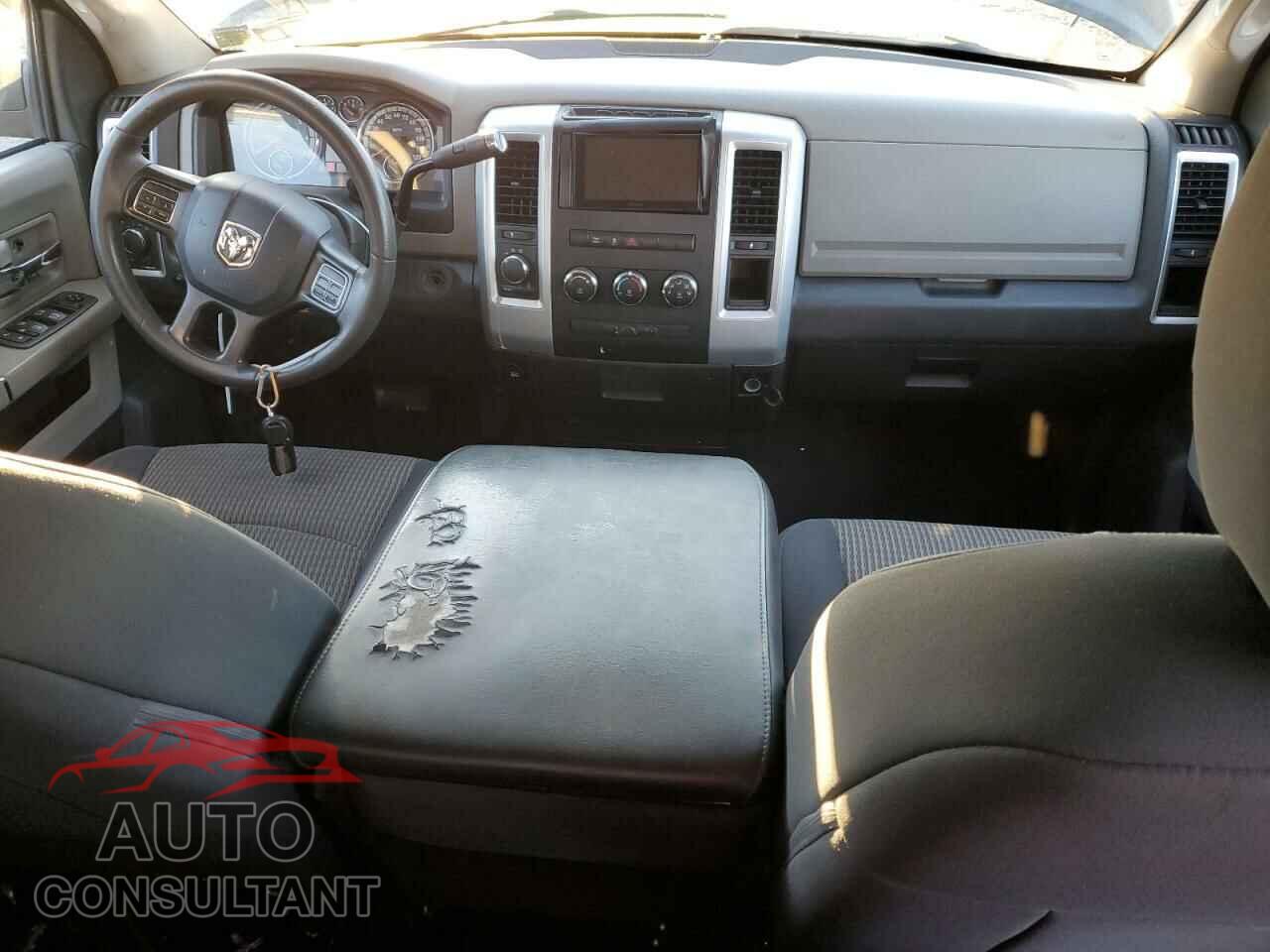 DODGE RAM 1500 2012 - 1C6RD7GP2CS220554