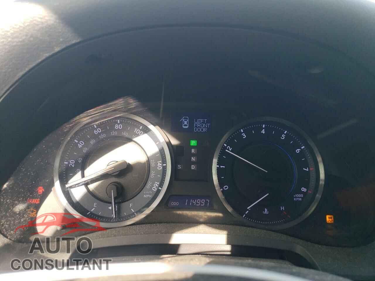 LEXUS IS 2011 - JTHBF5C2XB2101747