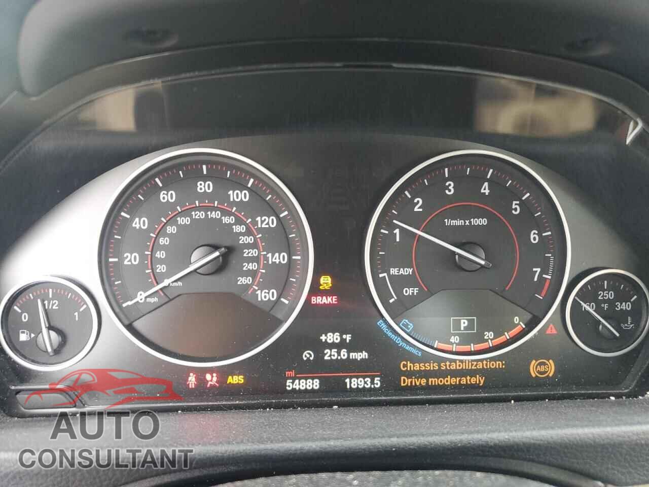 BMW 3 SERIES 2016 - WBA8E3G58GNU03144