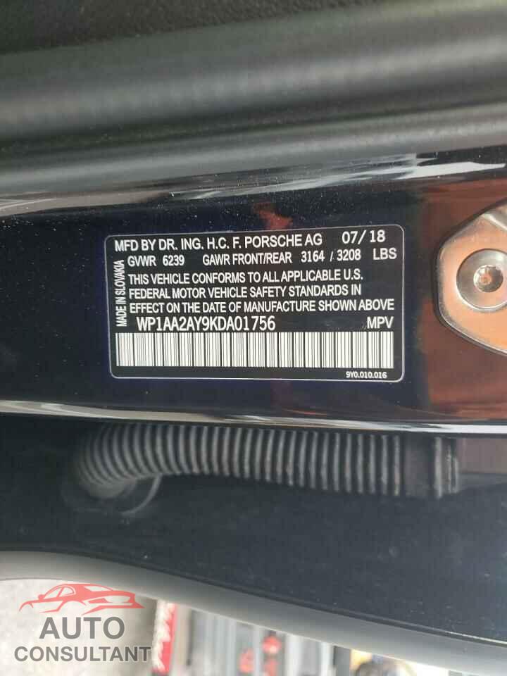 PORSCHE CAYENNE 2019 - WP1AA2AY9KDA01756