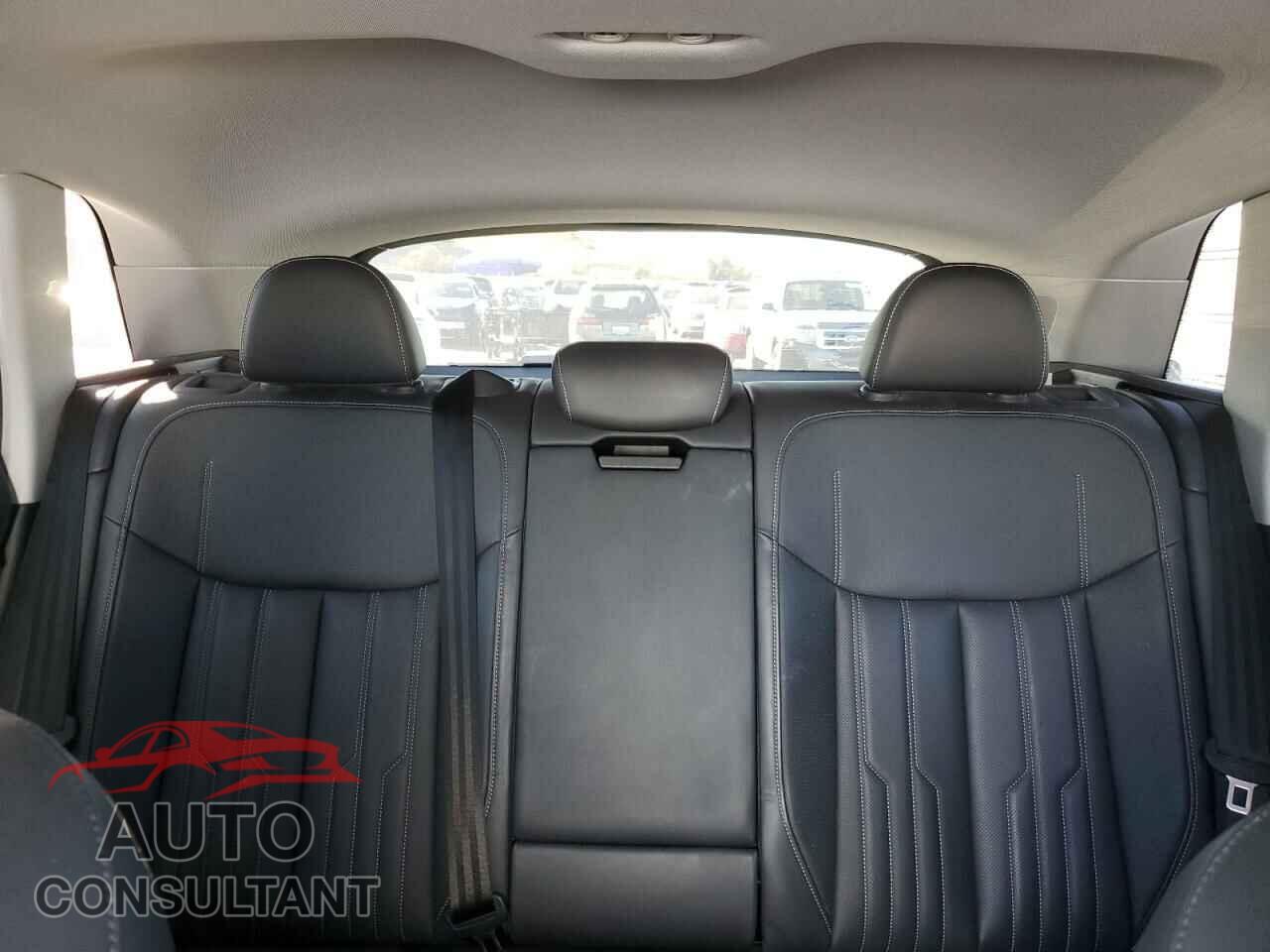 AUDI E-TRON 2019 - WA1VABGEXKB024193