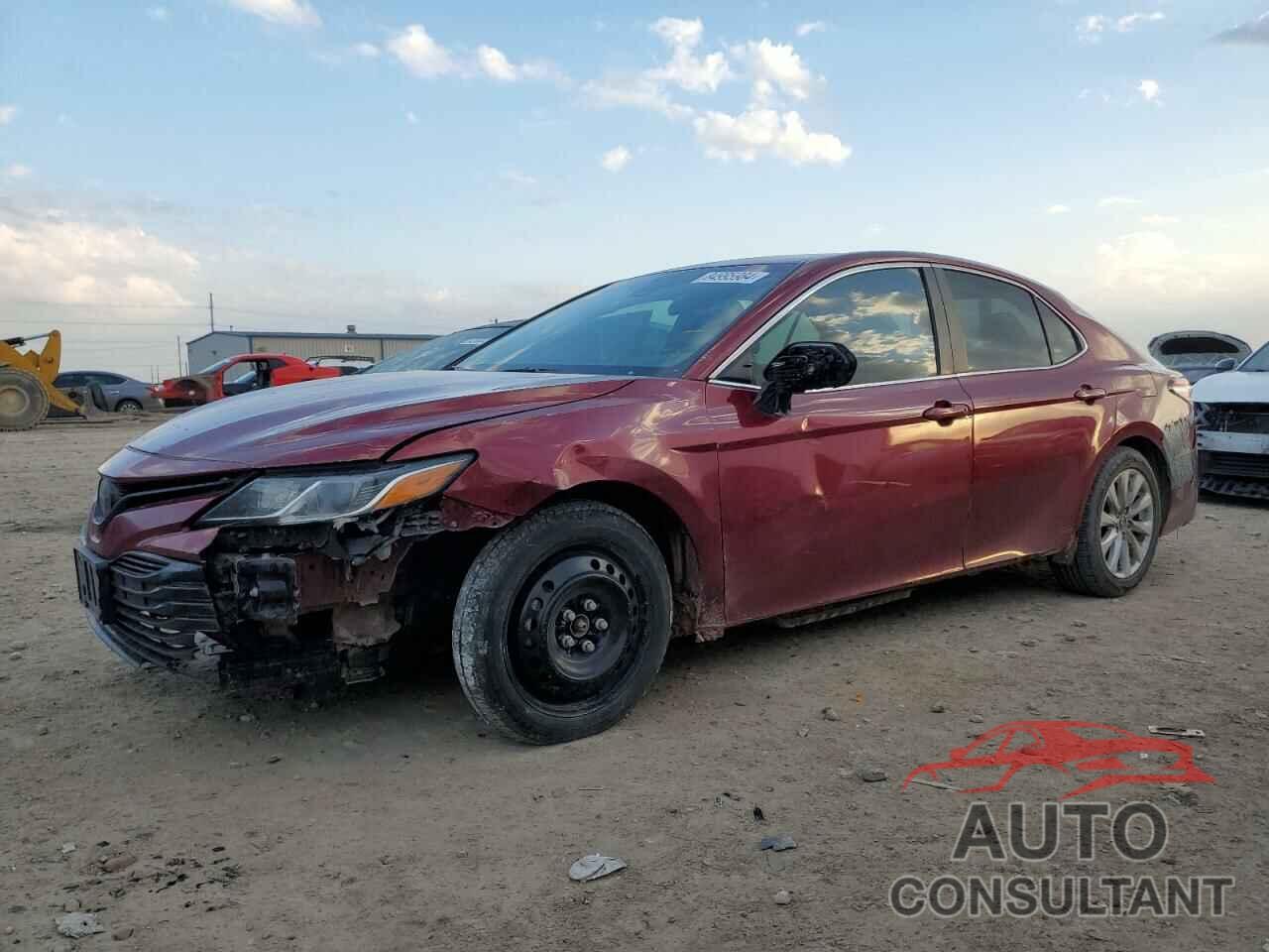 TOYOTA CAMRY 2018 - 4T1B11HK7JU527377