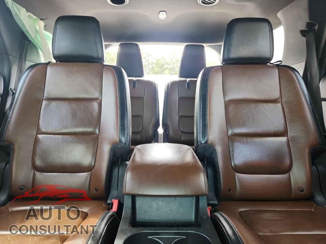 FORD EXPLORER 2011 - 1FMHK8F85BGA02275