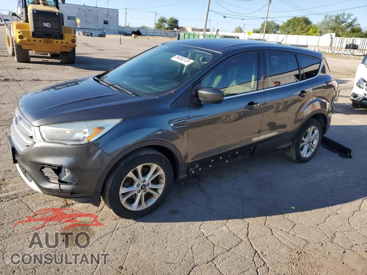 FORD ESCAPE 2017 - 1FMCU9GD6HUC98357