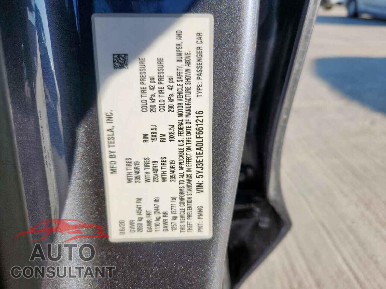 TESLA MODEL 3 2020 - 5YJ3E1EA0LF661216