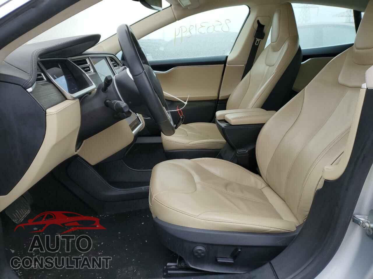 TESLA MODEL S 2014 - 5YJSA1H16EFP32411