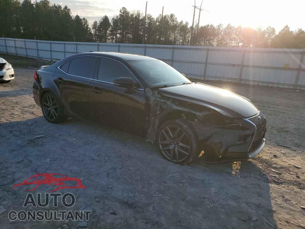 LEXUS IS 2015 - JTHBF1D29F5050219