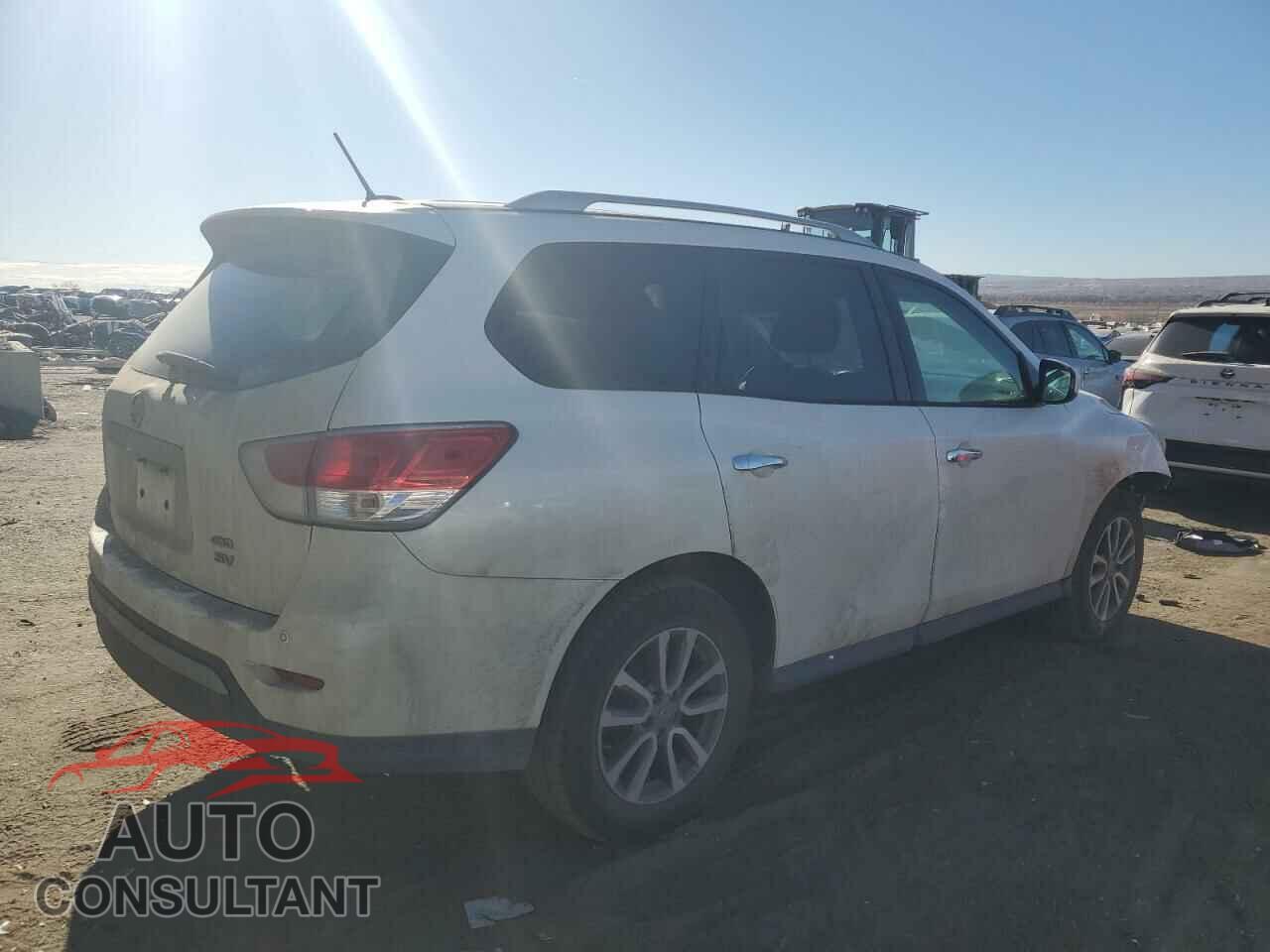 NISSAN PATHFINDER 2013 - 5N1AR2MM9DC683013