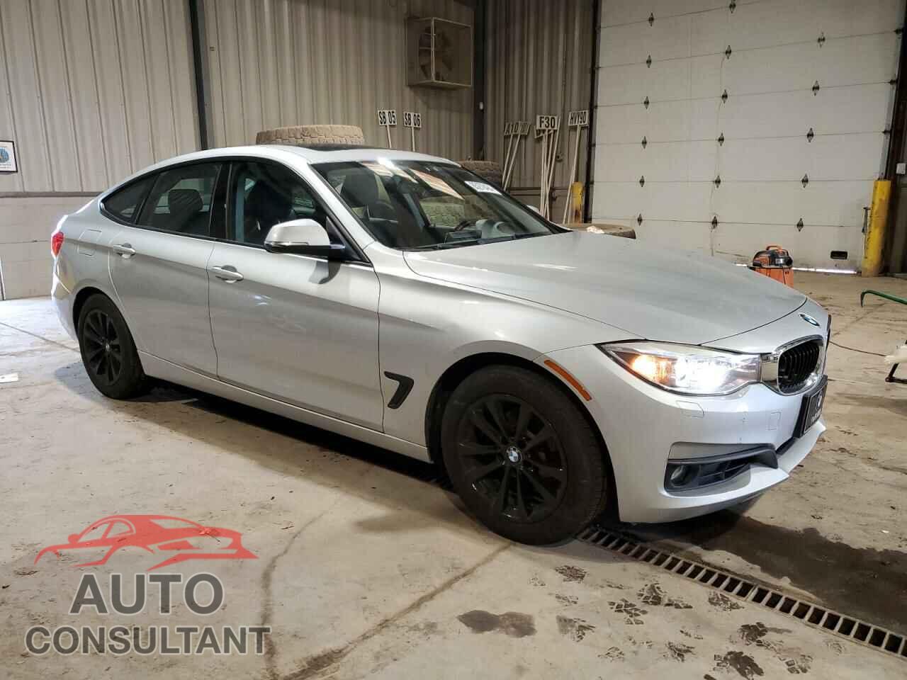 BMW 3 SERIES 2014 - WBA3X5C56ED558610
