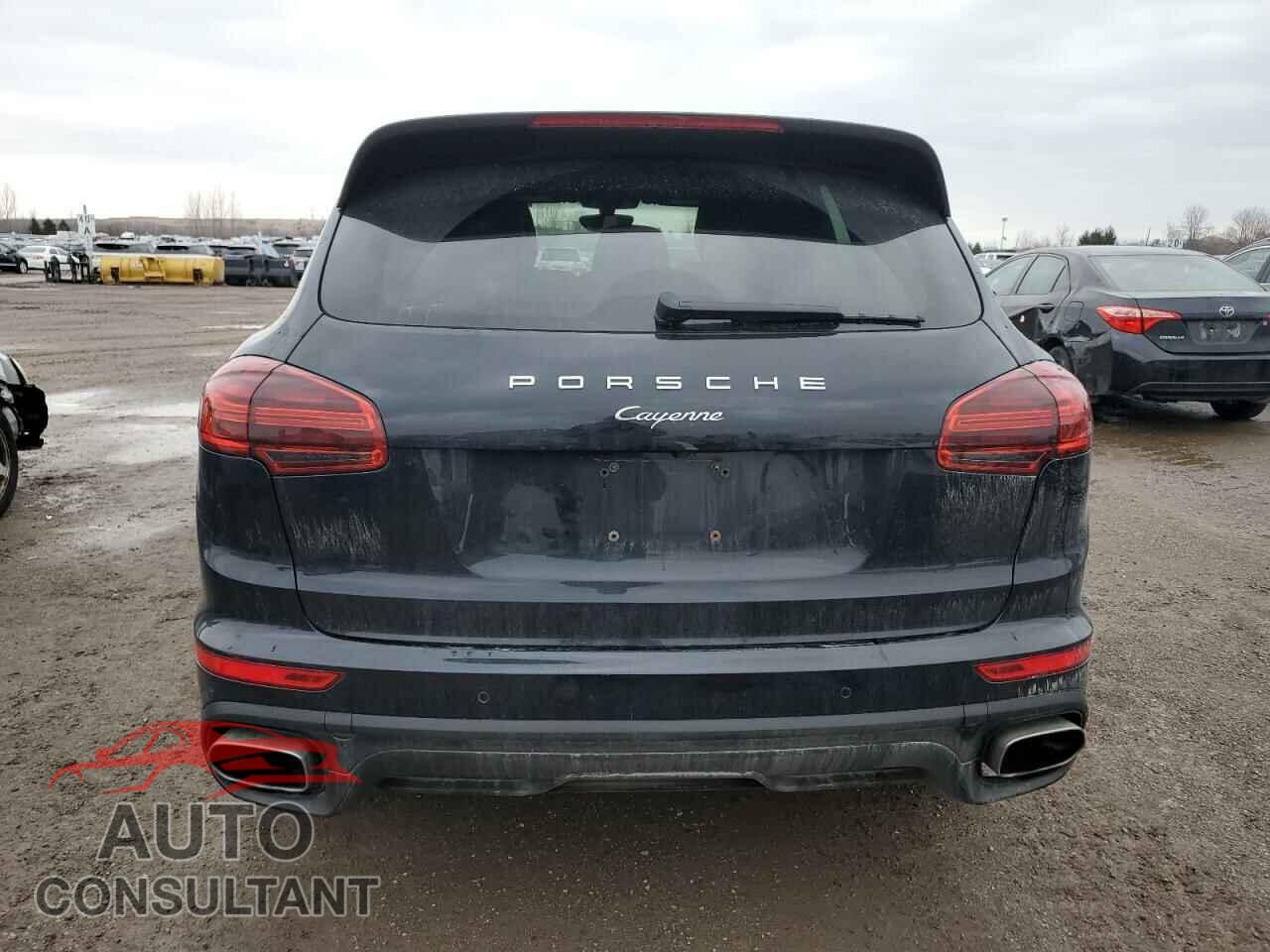 PORSCHE CAYENNE 2016 - WP1AA2A22GKA36511