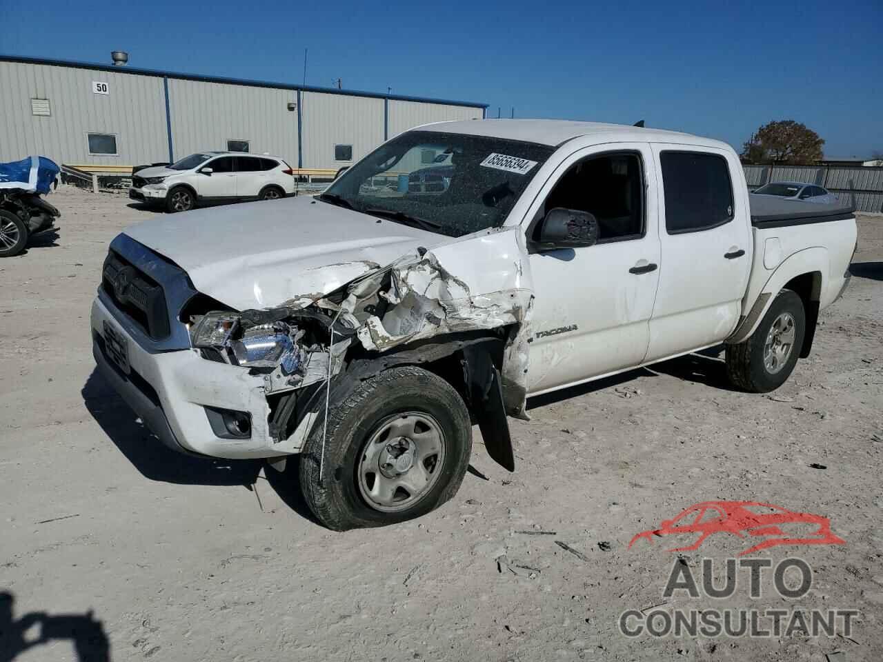 TOYOTA TACOMA 2015 - 5TFJU4GN2FX088695