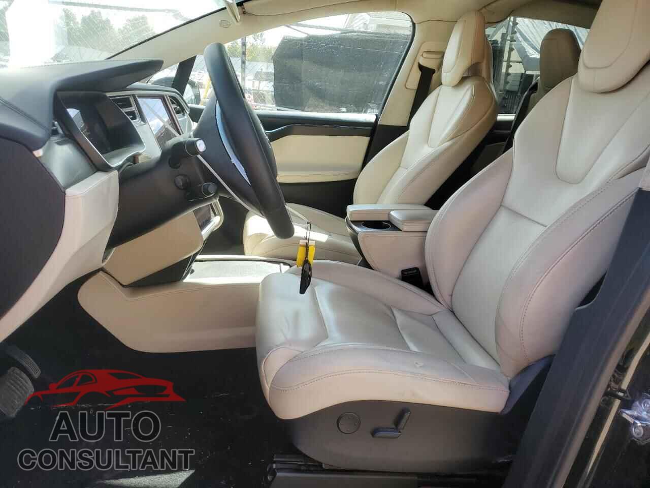 TESLA MODEL X 2017 - 5YJXCBE24HF075549