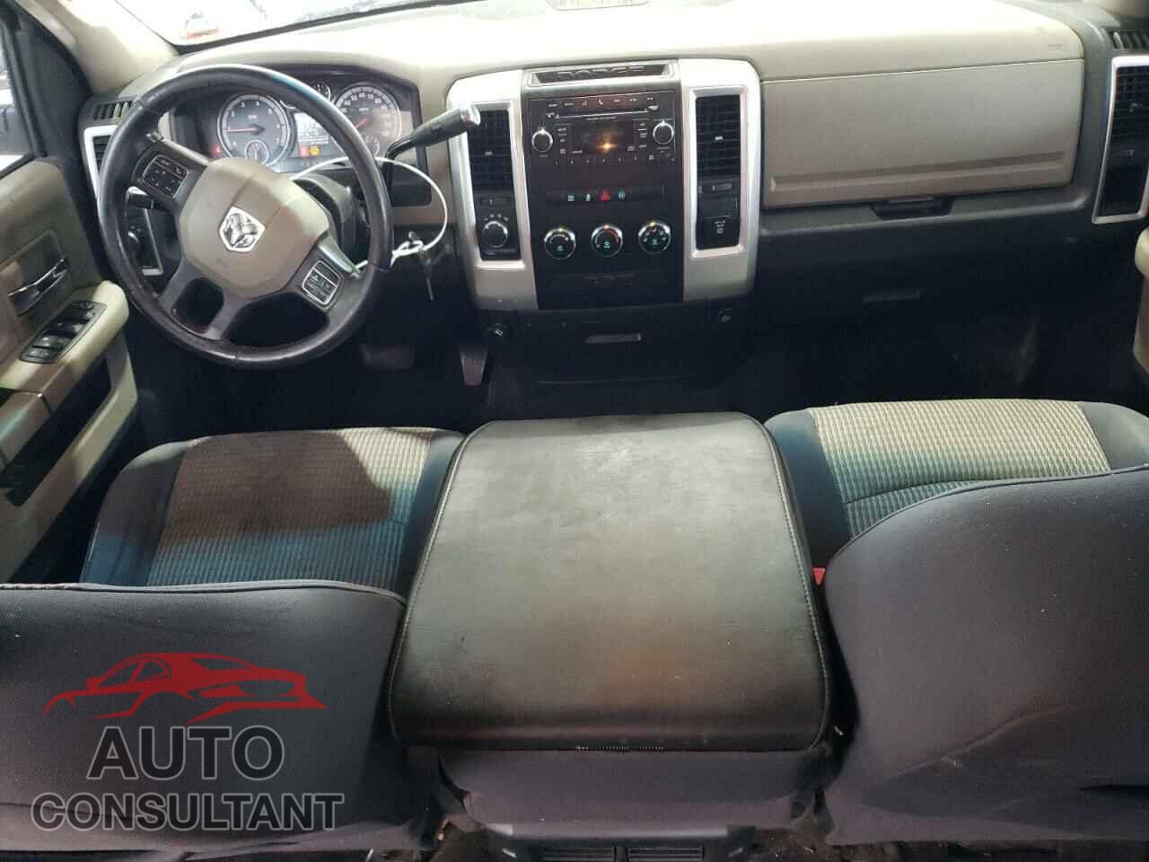 DODGE RAM 1500 2012 - 1C6RD7LT8CS167734