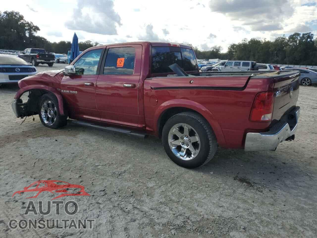 DODGE RAM 1500 2012 - 1C6RD7NT3CS158470