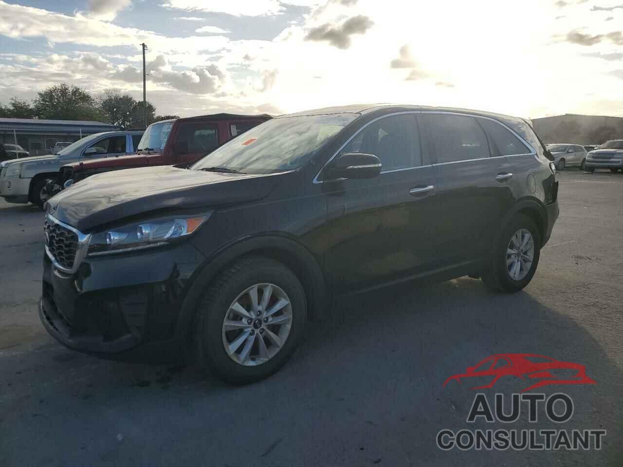 KIA SORENTO 2019 - 5XYPG4A39KG573521