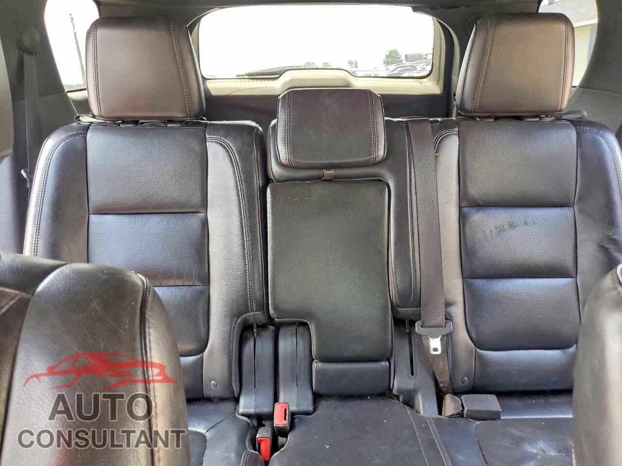 FORD EXPLORER 2012 - 1FMHK8F89CGA97098