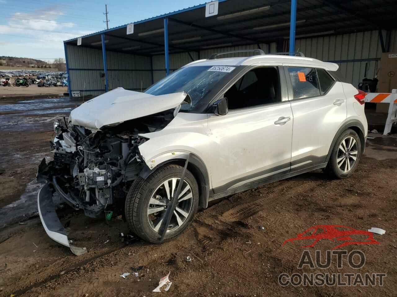 NISSAN KICKS 2018 - 3N1CP5CU5JL528922