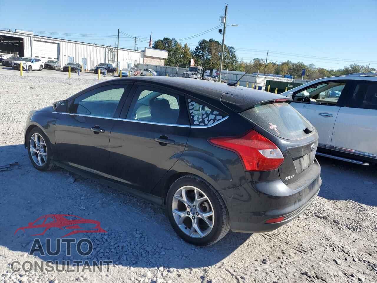 FORD FOCUS 2012 - 1FAHP3M26CL399159