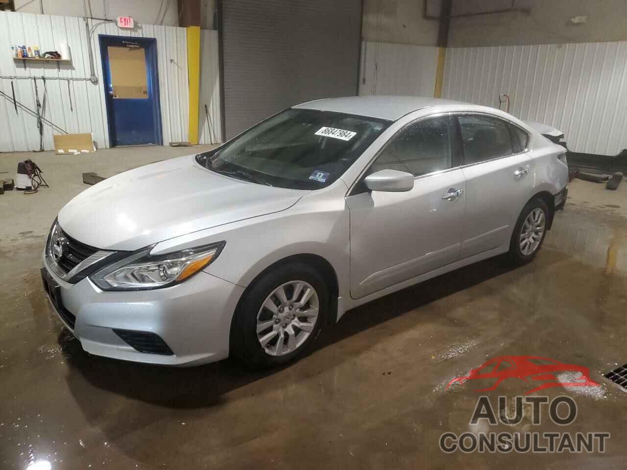 NISSAN ALTIMA 2017 - 1N4AL3AP9HN324304