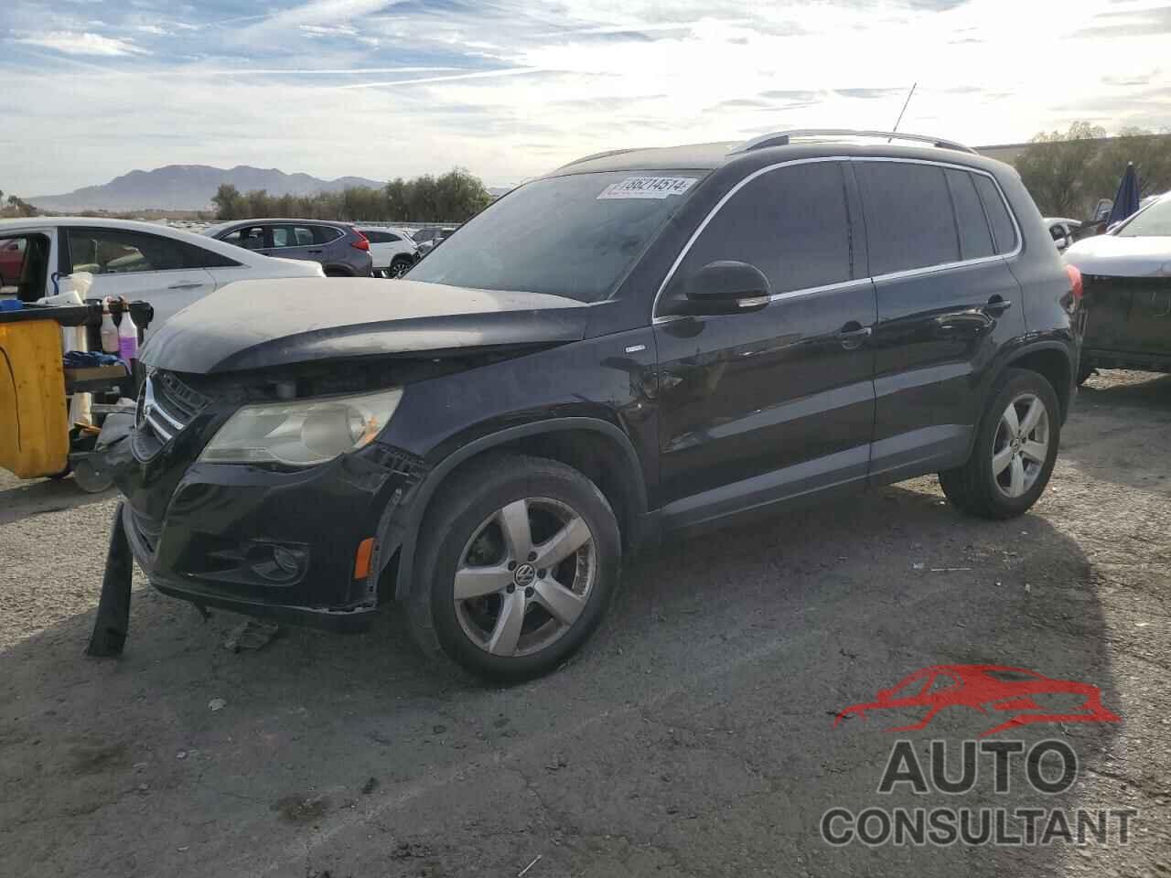 VOLKSWAGEN TIGUAN 2010 - WVGAV7AX5AW002900