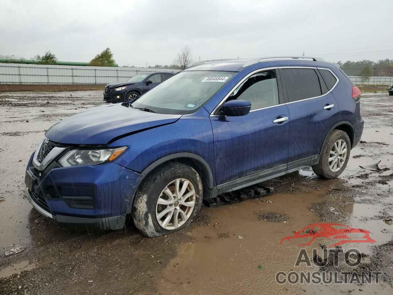 NISSAN ROGUE 2018 - 5N1AT2MT5JC823174