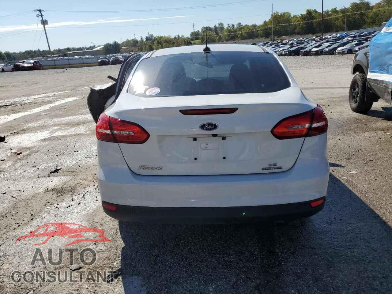 FORD FOCUS 2015 - 1FADP3F23FL263961
