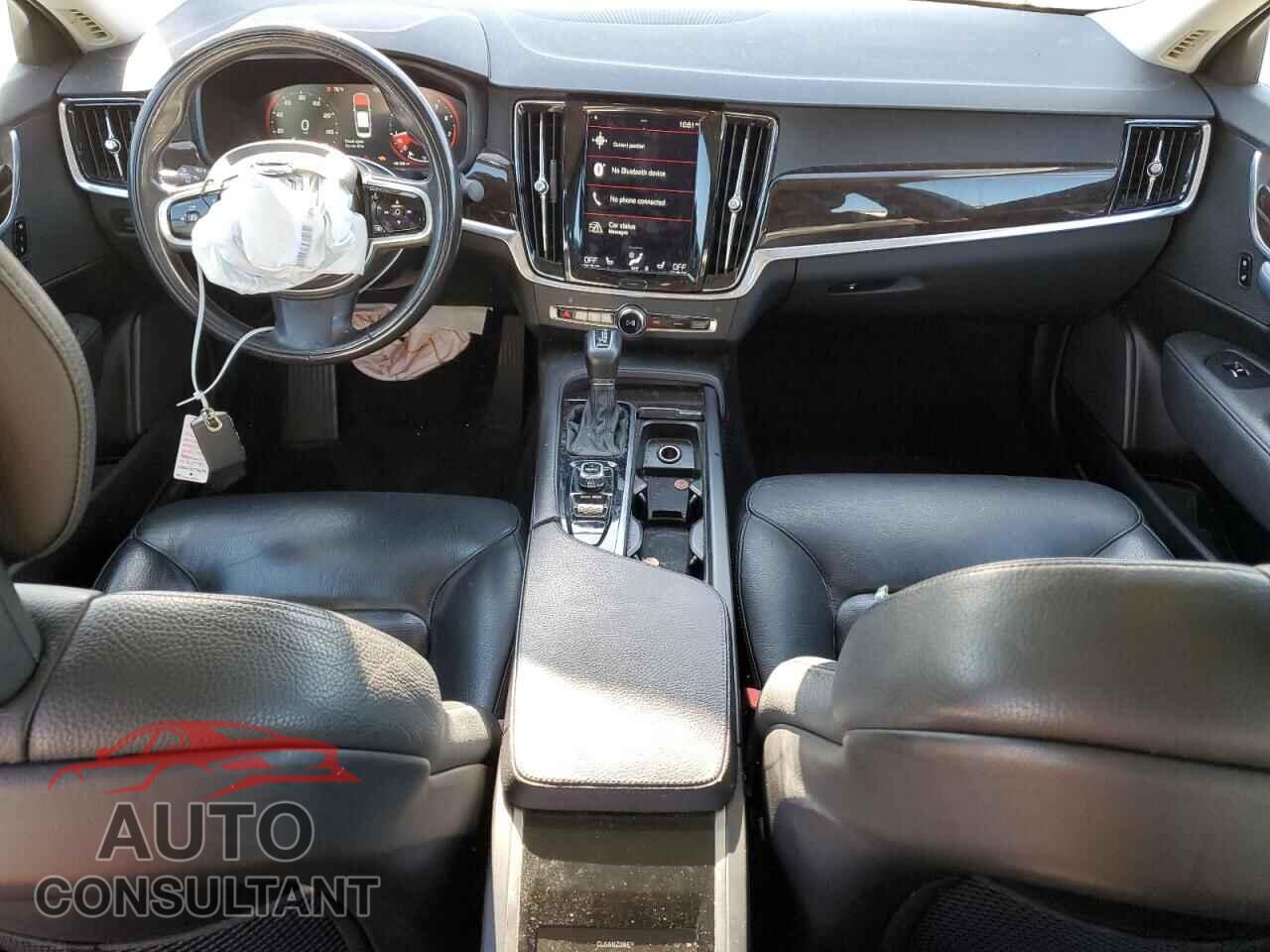 VOLVO S90 2018 - LVY982AK8JP007940