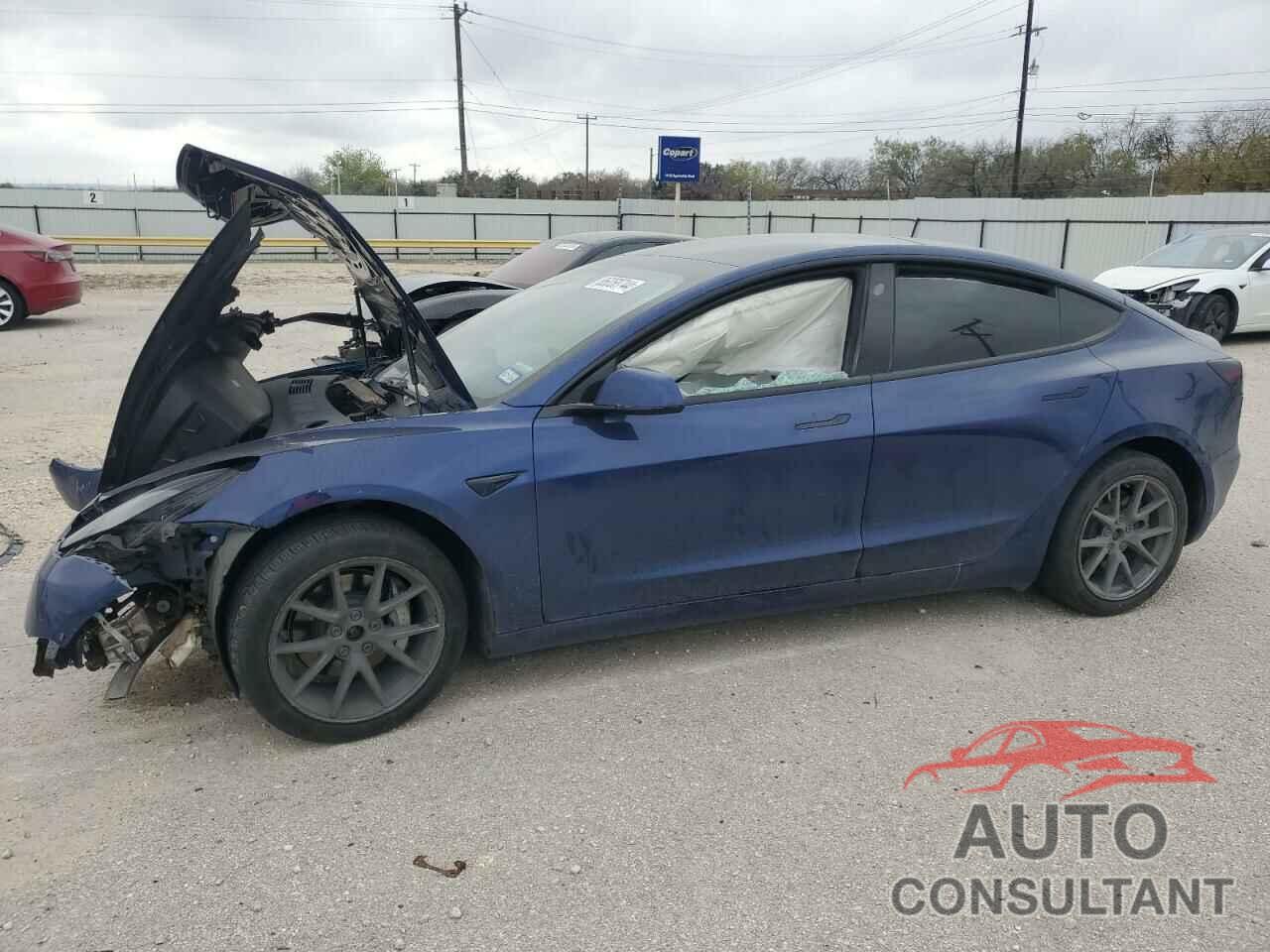 TESLA MODEL 3 2022 - 5YJ3E1EB8NF305771